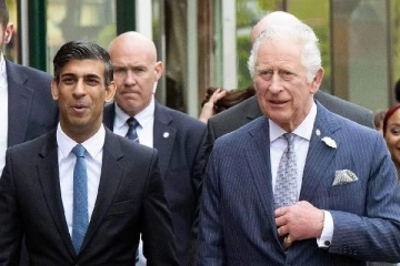பிரித்தானியா திரும்பும் மன்னர் மூன்றாம் சார்லஸ்: ரிஷி சுனக் உடன் எப்போது சந்திப்பு?