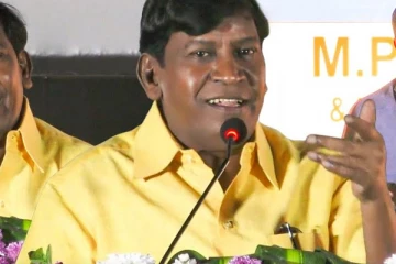 மேடையை தெறிக்க விட்டவடிவேலு - 21st Chennai International Film Festival