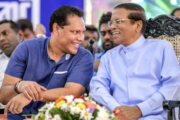 මෛත්‍රීට හා දයාසිරිට නොතීසි..!