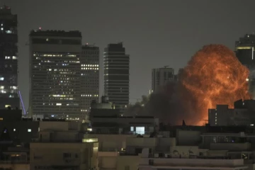 இஸ்ரேல் - ஈரான் மோதல் ; தெஹ்ரானில் இந்தியர்களை வெளியேற அறிவுறுத்து