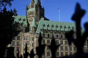 கனடாவில் அமைச்சரவையில் மாற்றம்