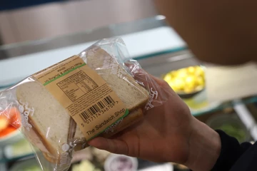 எச்சரிக்கை! பதப்படுத்தப்பட்ட பாக்கெட் உணவுகளை அதிகமாக சாப்பிட்டால் இந்த பிரச்சினை எல்லாம் வருமாம்!