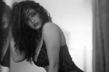 நடிகை ரித்திகா சிங்கின் ரீசண்ட் புகைப்படங்கள்.. இதோ..