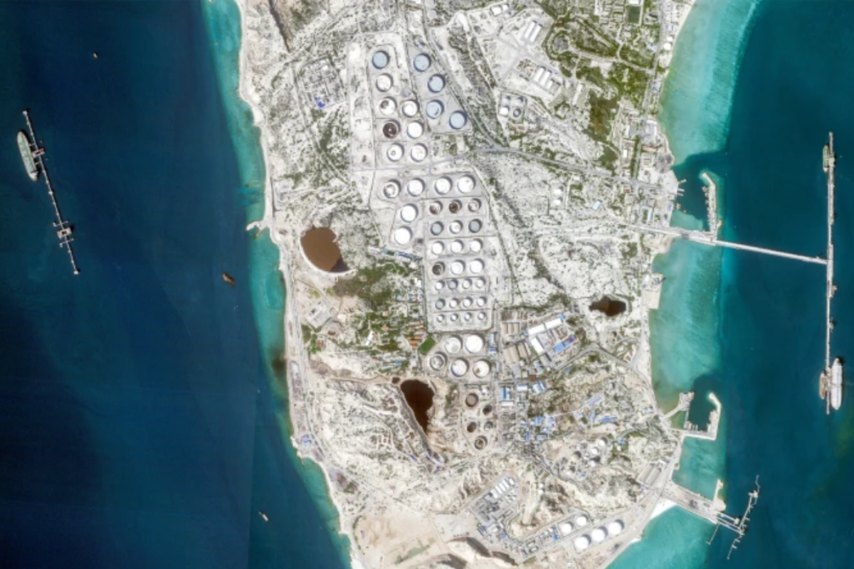 மனம் திறந்த ட்ரம்ப் - இலக்கு வைக்கப்படும் ஈரானின் உயிர்நாடி! | Trump Us Could Take Oil In Iran Seize Kharg Island