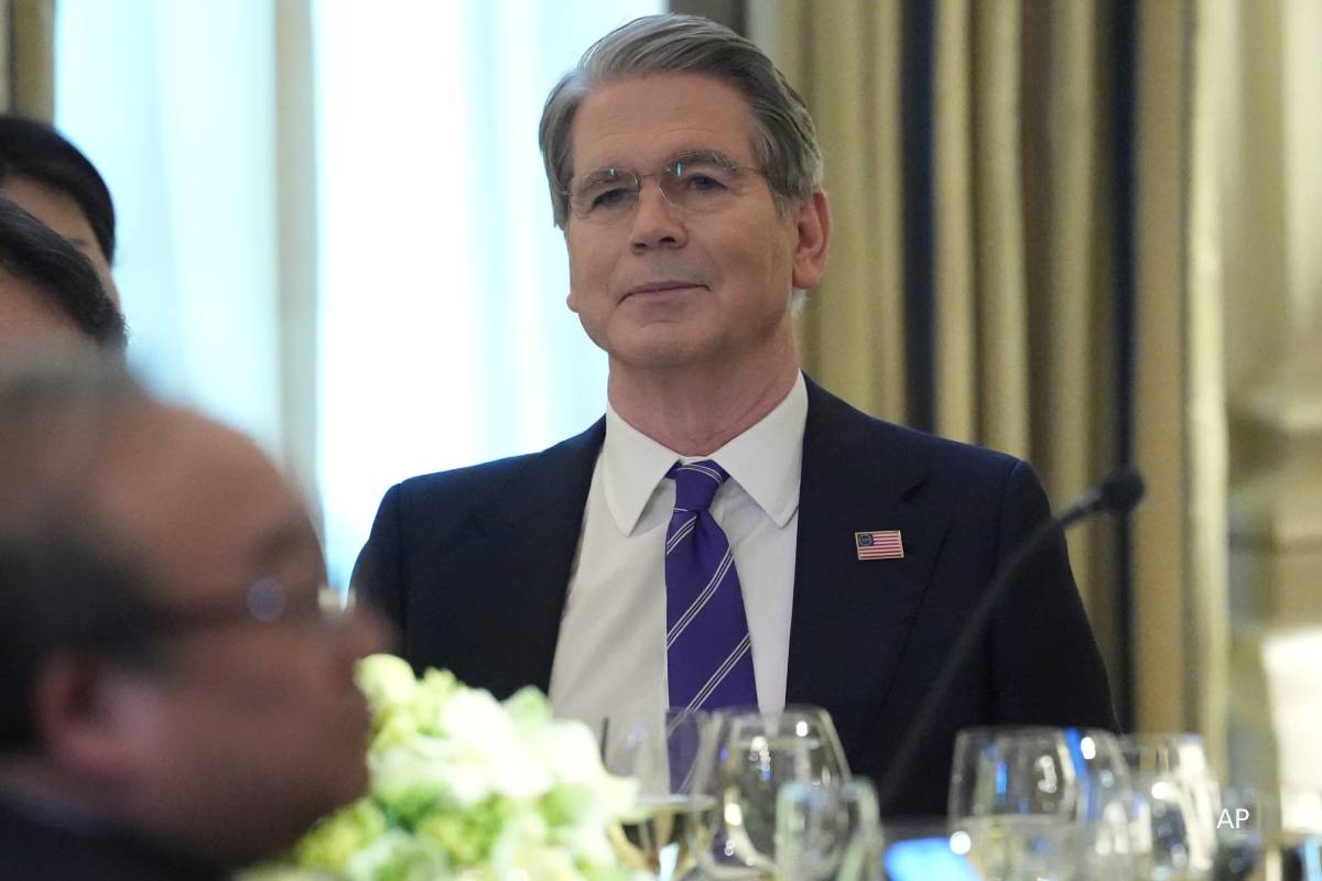 ரஷ்யாவை அடுத்து ஈரானுக்கு சலுகை... எண்ணெய் விலையை குறைக்க அமெரிக்கா தீவிரம் | Iranian Oil Us Remove Sanctions