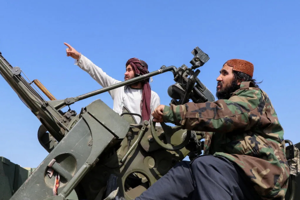 பாகிஸ்தான் - ஆப்கானிஸ்தான் இடையே 