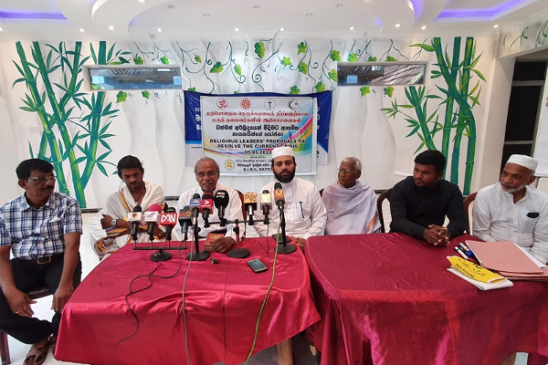 இலங்கையை கைப்பற்றும் முயற்சியில் சீனா: அருட்தந்தை ஜோசம் மேரி (Photos) | China Will Take Over Sri Lanka I Am Afraid