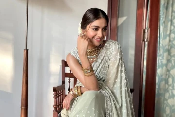 நடிச்சதெல்லாம் போதும்.. கீர்த்தி சுரேஷ் அம்மா எடுத்த முடிவால் ரசிகர்கள் ஷாக்