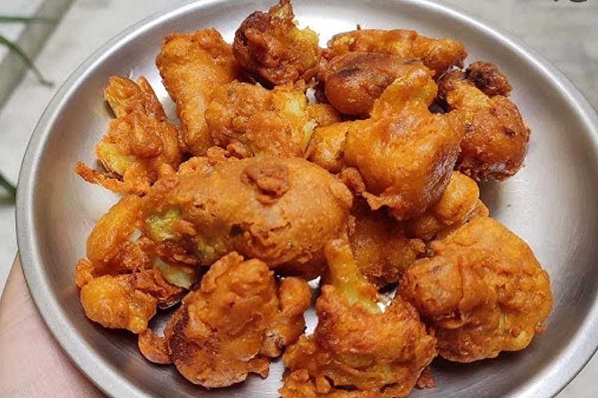 வாழைப்பூவில் பக்கோடா இப்படி செய்து பாருங்க... குழந்தைங்க விரும்பி சாப்பிடுவாங்களாம் | How To Make Vazhaipoo Pakoda In Tamil வாழைப்பூவில் பக்கோடா இப்படி செய்து பாருங்க... குழந்தைங்க விரும்பி சாப்பிடுவாங்களாம் | How To Make Vazhaipoo Pakoda In Tamil