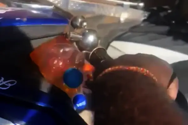 நோர்வேயில் இருந்து வந்தவரால் சரமாரியாக தாக்கப்பட்ட யாழ் கூலித்தொழிலாளி | Jaffna Laborer Assaulted By Norway Returnee