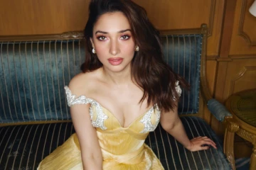 வேற லெவல் கவர்ச்சியில் நடிகை தமன்னா.. லேட்டஸ்ட் ஹாட் புகைப்படங்கள்