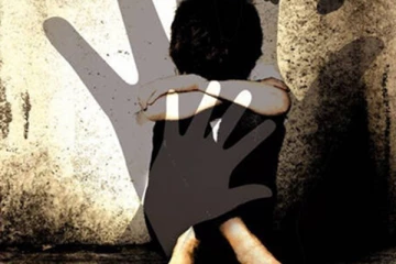 ஒரு நாளில் 22 சிறுவர்கள் துஷ்பிரயோகம் - உறவுகளால் நாசமாகும் இலங்கை சிறார்