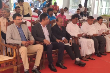 யாழில் கைத்தொழில் உற்பத்தி கண்காட்சி (Photos)