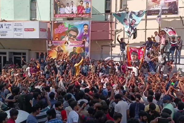 படம் பார்க்க ஆளில்லை.. தியேட்டர்கள் அடுத்த 10 நாட்கள் மூடல்! சினிமா துறையினர் அதிர்ச்சி | Telangana Theaters To Be Closed For 10 Days