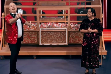 லொட்டரியில் வென்ற ரூ.61 கோடியை நண்பர்களுக்கு பிரித்து வழங்கும் இந்தியர்