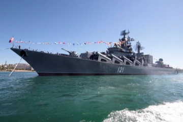 கடலில் மூழ்கிய ரஷ்யாவின் அதிபயங்கர போர்க்கப்பல்: பரபரப்பு வீடியோ ஆதாரம்