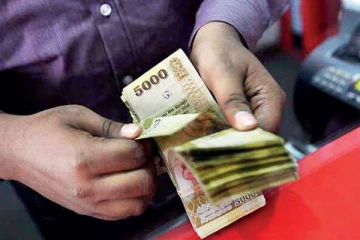 குறைந்த வருமானம் பெறுபவர்களை மேம்படுத்த புதிய திட்டம்