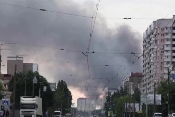 பல வாரங்களுக்கு பின் மீண்டும்  கீவ் மீது  ரஷ்ய படைகள்  கடும் தாக்குதல்