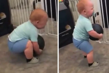 “பிள்ளைய பெக்க சொன்னா” - வாயில் நிப்புளை வைத்துக்கொண்டு குழந்தை செய்த சம்பவம்