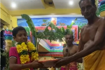 வவுனியாவில் ஒரு மில்லியன் ரூபாவிற்கு ஏலம் போன மாம்பழங்கள்..! பலரையும் வியப்பில் ஆழ்த்திய சம்பவம்