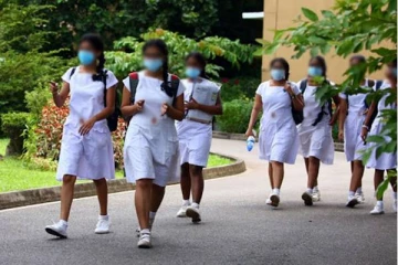 இன்றைய தினத்திற்கான பாடசாலை கல்வி நடவடிக்கை தொடர்பில் கல்வி அமைச்சு வெளியிட்ட அறிவிப்பு