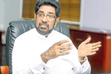 இலஞ்ச ஊழலில் சிக்கிய அமைச்சர் கெஹலிய ரம்புக்வெல்ல