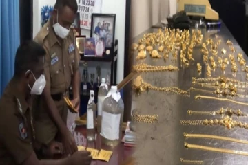 இந்தியாவிற்கு தங்கம் கடத்த முயன்ற மூவர் கைது