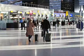 மாணவர் விசா விதிகளை கடுமையாக்கிய இங்கிலாந்து