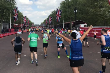 லண்டனில் மாரத்தானில் ஓடி வீடு திரும்பிய நபருக்கு நேர்ந்த நிலை!