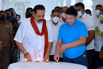 சுனாமி பேரனர்த்தத்தில் உயிரிழந்த இலங்கையர்களை நினைவுகூர்ந்த சிறிலங்காப் பிரதமர்
