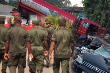 வாகன விபத்தில் மூன்று இராணுவத்தினருக்கு நேர்ந்த கதி!