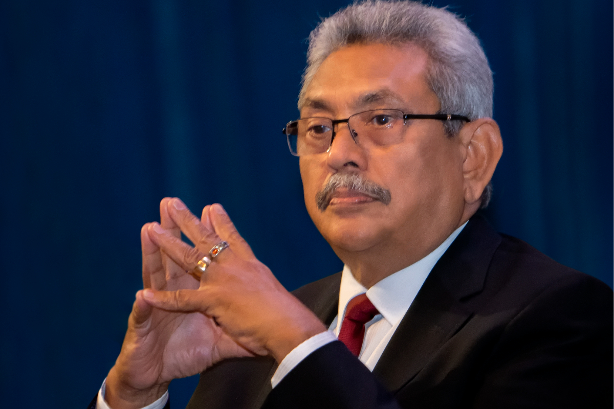 உயிர்த்த ஞாயிறு தாக்குதல் ; நீதிமன்றுக்கு சமர்ப்பித்த புகைப்படங்களால் பெரும் சிக்கலில் கோட்டபாய | Easter Attack Photos Put Gotabaya In Legal Trouble