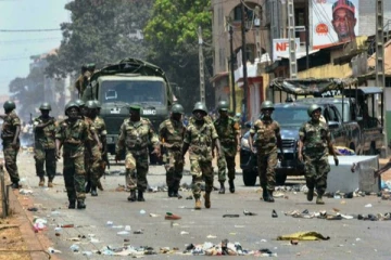 கினியாவில் பயங்கர துப்பாக்கிச் சூடு... நகரம் முழுவதும் இராணுவ வீரர்கள் குவிப்பு!