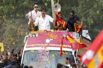 இடைத் தேர்தல்; மதுராந்தகத்தில் கெத்து காட்டும் தவெக, தாராபுரத்தில் அதிமுக! பரபரப்பில் தமிழகம்