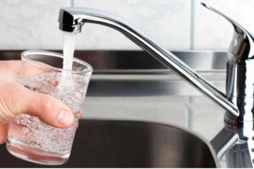 අනුරපුරේ පැත්තකට වතුර කැපෙන විදිය මෙන්න...