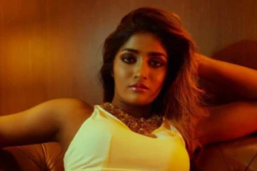 30 வயது மூத்த நடிகருடன் குத்தாட்டம் போட்ட விஷால் பட நடிகை வீடியோ..