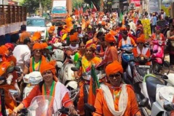 புளியங்குளத்தில் சாமி தரிசனம் செய்த உத்தரபிரதேச முதல்வர் யோகி ஆதித்யநாத்