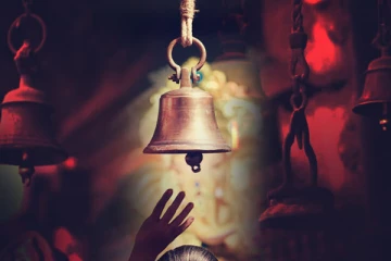 இந்த ஒரு விஷயம் தெரியாமல் கோவில் மணியை அடிக்காதீர்கள்