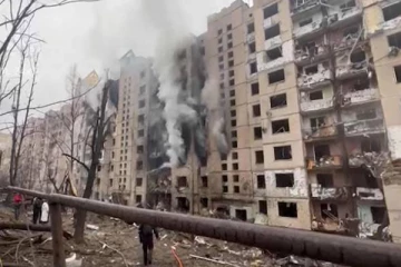 உக்ரைன் முழுவதும் ஏவுகணை தாக்குதலை நடத்திய ரஷ்யா! இருவருக்கு ஏற்பட்ட சோகம்