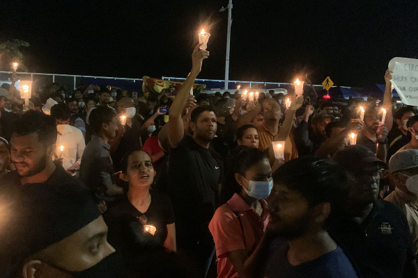 நான்காவது நாளாக தொடரும் மக்கள் எழுச்சிப் போராட்டம் (Photos) | Colombo Protest People Sl Today Economiccrisis
