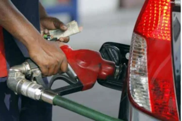 පෙට්ට්‍රල් සම්බන්ධයෙන් අලුත්ම ආරංචියක්..ඉදිරියේදී වෙන දේ මෙන්න.