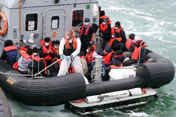 பிரித்தானியாவிற்குள் கொலைகாரர்கள்! தீவிரவாதிகள்:அம்பலப்படுத்தப்பட்ட இரகசியம்-செய்திகளின் தொகுப்பு