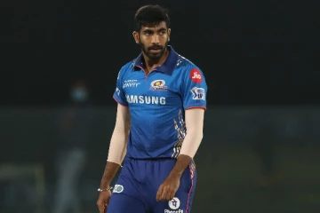 டி20 போட்டிகளில் பும்ரா செய்த மகத்தான சாதனை - குவியும் பாராட்டு