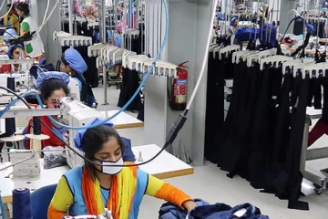 பங்களாதேஷில் 219 தொழிற்சாலைகளுக்கு பூட்டு