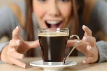 காப்பி, டீ பிரியர்களே! இனி இந்த அளவிற்கு மேல் எடுத்துக்காதீங்க: ஆபத்து