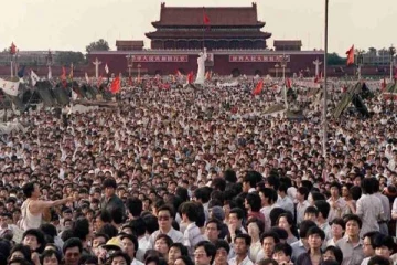 சீனாவில் கடந்த 10 ஆண்டுகளில் மக்கள் தொகை 7 கோடியே 20 லட்சமாக உயர்வு