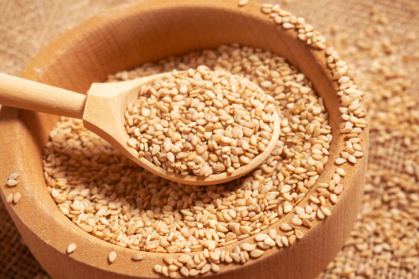 சிறிய விதையில் இத்தனை நன்மைகளா? குளிர்கால உணவில் இப்படி சேருங்க | Health Sesame Seeds Benefits Winter Food Habbit