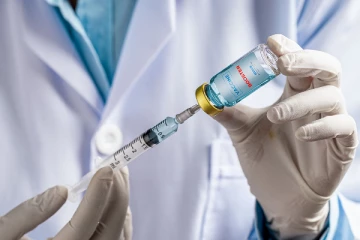 பூஸ்டர் தடுப்பூசியால் இரத்த உறைவு ஏற்படுமா? மருத்துவ நிபுணரின் தகவல் - செய்திகளின் தொகுப்பு