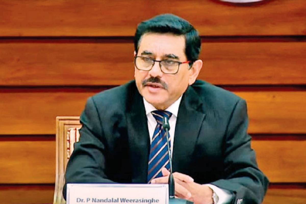 இலங்கையின் பொருளாதார நெருக்கடிக்கு அதிகாரிகளும் காரணம்! மத்திய வங்கி ஆளுனர் குற்றச்சாட்டு | Officials Responsible Sri Lanka S Economic Crisis இலங்கையின் பொருளாதார நெருக்கடிக்கு அதிகாரிகளும் காரணம்! மத்திய வங்கி ஆளுனர் குற்றச்சாட்டு | Officials Responsible Sri Lanka S Economic Crisis