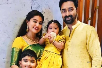 குடும்பத்துடன் பழனி கோவிலில் சாமி தரிசனம் செய்த நடிகை சினேகா ! புகைப்படத்துடன் இதோ..